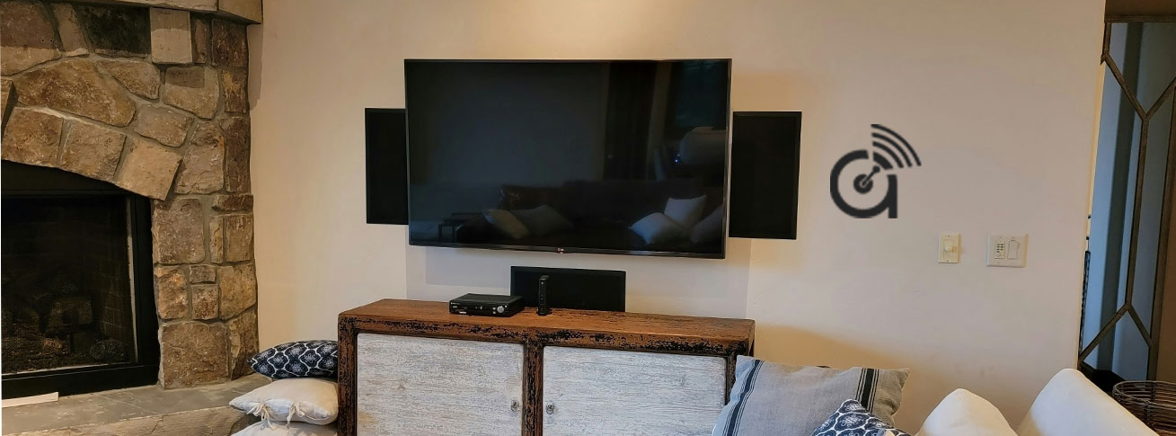 Full-motion articulating TV bracket